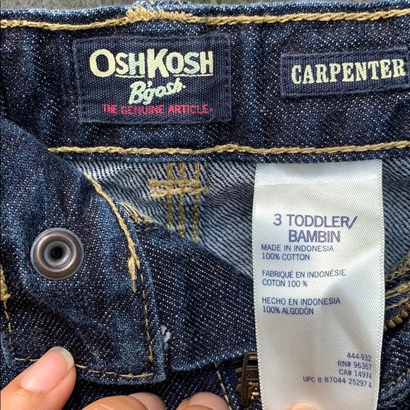 OskKosh B’gosh 2pc Set 3T - Picture 4 of 5